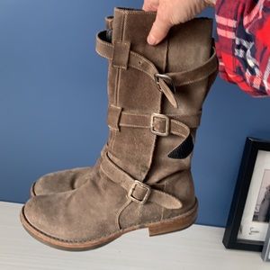 🌺 FIORENTINI + BAKER SUEDE BOOTS